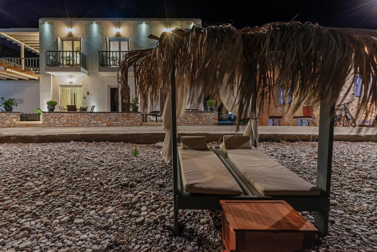 Uno Beachfront Suite Livadia  Exterior foto